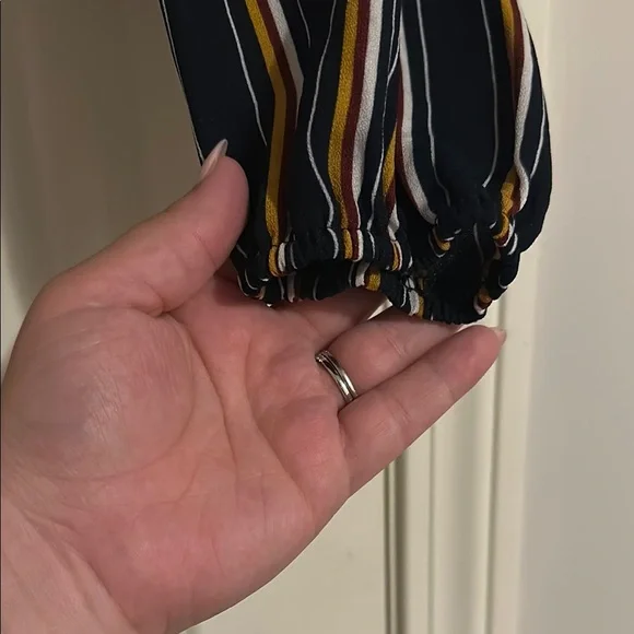 Xhilaration Navy Striped Tie-Front Blouse - Picture 4 of 4